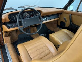 Porsche 911 S Coupe 2.7 121kW