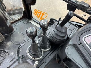 JCB 4 CX 4x4 81kW