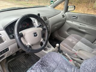 Mazda Premacy 1.8 74kW
