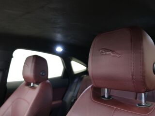 Jaguar E-Pace SE P300e AWD R-Dynamic 1.5 147kW