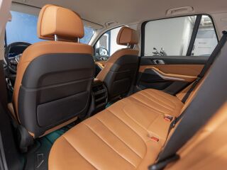 BMW X5 xDrive30d 3.0 210кВ