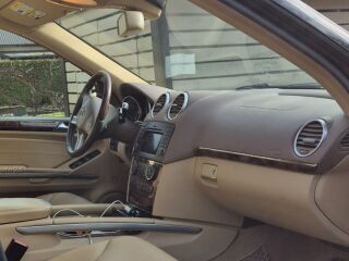 Mercedes-Benz GL 450 4.7 V8 250кВ