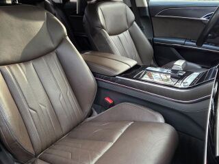Audi A8 3.0 250кВ