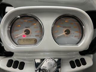 Harley-Davidson Road Glide V2
