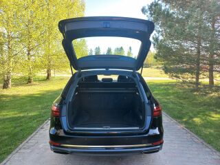 Audi A4 S-Line Quattro 2.0 140kW