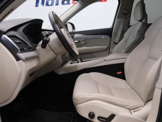 Volvo XC90 T8 AWD RECHARGE TWIN ENGINE 2.0 223kW