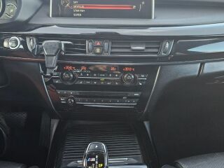 BMW X5 M50 3.0 280kW