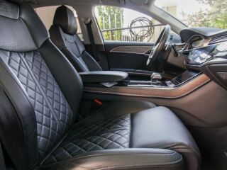 Audi A8 Long 3.0 210kW