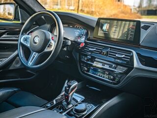 BMW M5 4.4 441kW