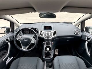 Ford Fiesta 1.6 r4 70kW