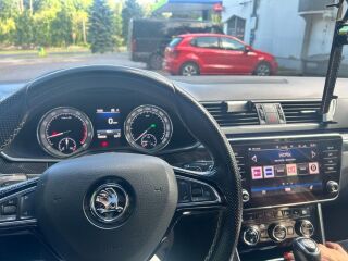 Skoda Superb sportline 1.4 110kW