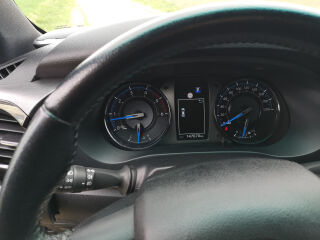 Toyota Hilux 2.8 150кВ