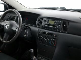 Toyota Corolla Linea Sol Facelift A-C 1.4 71kW