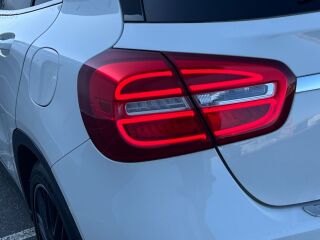 Mercedes-Benz GLA 200 CDi SHADOWLINE 2.2 CDi ECO ATM 7G-Tronic 100kW