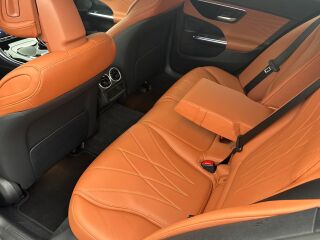 Mercedes-Benz C 220 d 4Matic AMG Night pakett 2.0 147kW