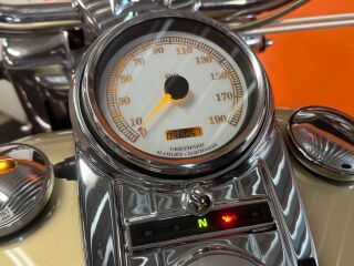 Harley-Davidson Road King CVO 110th Anniversary V2 52kW