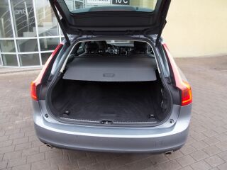 Volvo V90 Momentum 2.0 T4 140kW
