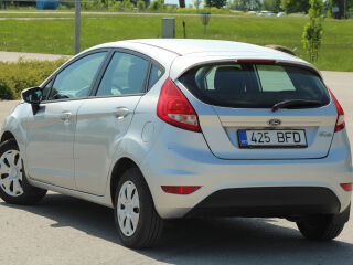 Ford Fiesta Hatchback Style 5d 1.2 60кВ