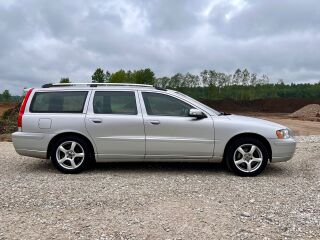 Volvo V70 2.4 R5 D5 136kW