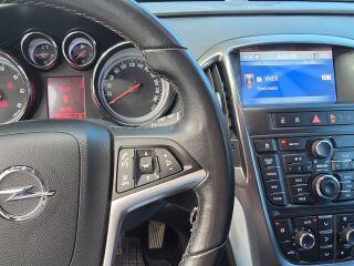 Opel Astra 1.2 70kW