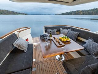 Marex 330 SCANDINAVIA 1 X DPI Volvo Penta D6-440hj