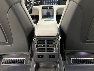 Porsche Taycan 4S 420kW
