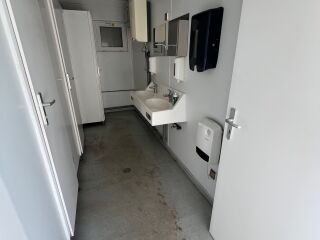 Containex 20  Konteinerid WC + DUŠŠ