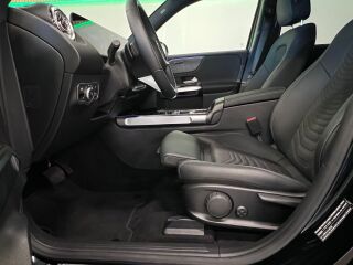 Mercedes-Benz EQB 300 4Matic 168кВ