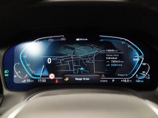 BMW 330 e xDrive 2.0 135kW