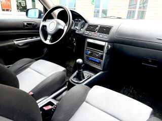 Volkswagen Golf 2.0 85кВ