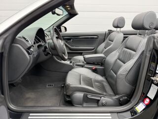 Audi A4 Cabrio S-Line 2.7 TDI 132kW