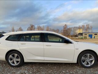 Opel Insignia 2.0 128kW