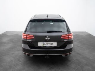 Volkswagen Passat Variant R-Line 2.0 140kW