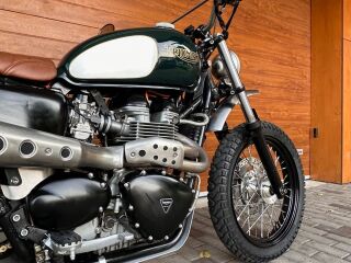 Triumph Bonneville T100 R2