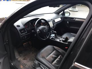 Volkswagen Touareg 3.0 TDI V6 180кВ