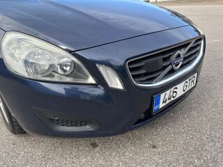 Volvo S60 City Safety 2.0 R5 D3 120kW
