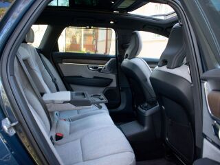 Volvo V90 MY22 T6 PHEV Inscription Intelli PRO Wntr 2.0 Recharge PHEV pistikhübriid 251кВ