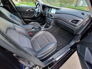 Infiniti Q30 LUXE City Black AWD 2.1 D 125kW