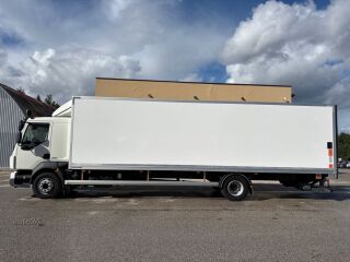 Volvo FL FL 210 BOX + LIFT 158kW