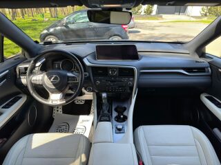 Lexus RX 450h F-sport Hybrid 3.5 193кВ