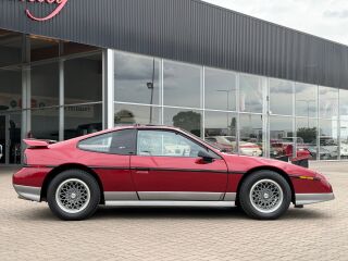 Pontiac Fiero GT 2.8 V6 140hp
