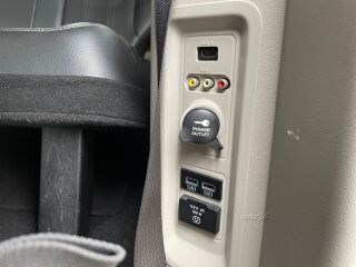 Chrysler Town & Country Stown Go 3.6 v6 211kW