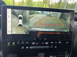 Subaru Solterra AWD Touring 118Kw 118kW