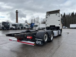 Volvo FH62 TR 551hp 6X2*4 EURO6 + CHASSIS 7500MM 405kW