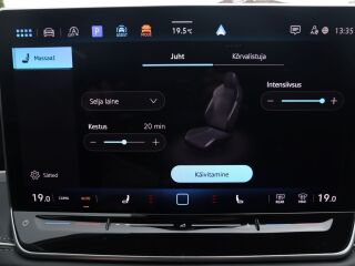 Volkswagen Passat ELEGANCE 2.0 110kW