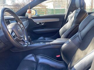 Volvo V90 2.0 140kW
