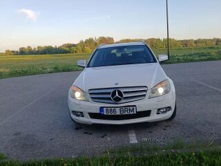 Mercedes-Benz C 220 2.1 r4 125kW