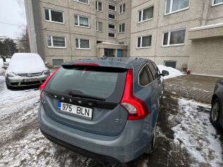 Volvo V60 2.0 120kW