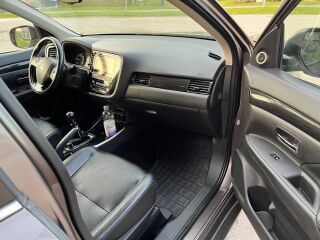 Mitsubishi Outlander 2.3 110kW