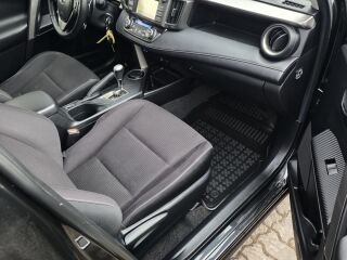 Toyota RAV4 Facelift 4X4 2.2 110kW